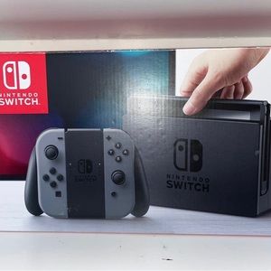 Black Nintendo switch